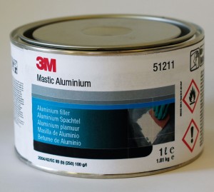 Mastic aluminium