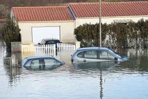 INONDATION VOITURE