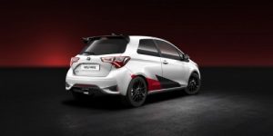 500_new-yaris-rear-final