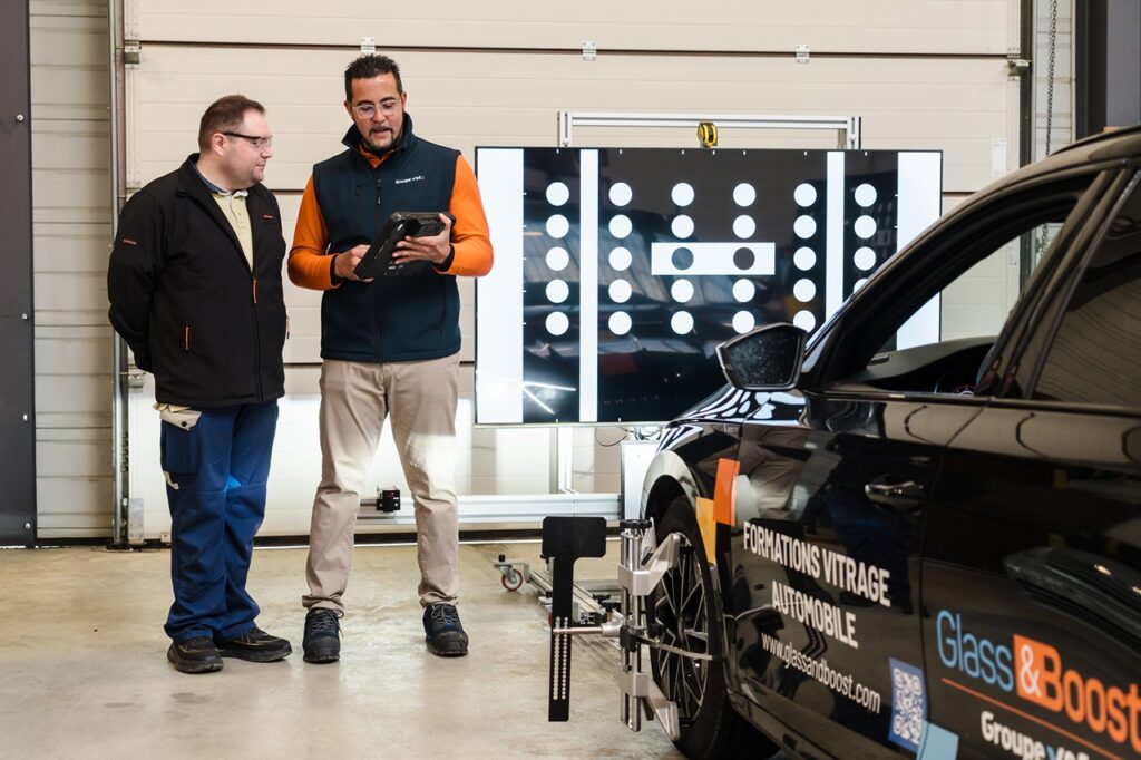 Le calibrage des ADAS nécessitent des formations spécialisées.