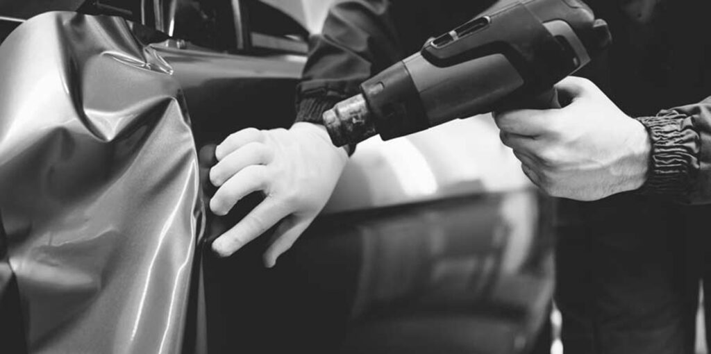 Les formations certifiantes constituent un gage de compétences et d’exigence pour les futurs professionnels. Crédit : FMD France.com