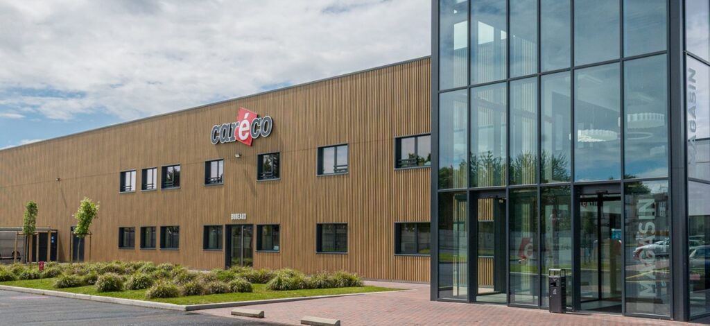 Avec l’arrivée de 7 nouveaux centres VHU, CARECO porte son réseau à 25 centres et dépasse le million de pièces en stock. © Caréco