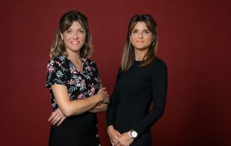 Laura et Lucie Marie ZeCarrossery