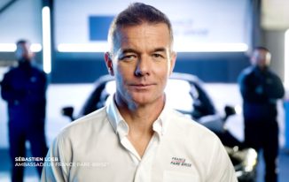 Ce parrainage s'articule avec le partenariat noué fin 2025 avec Sébastien Loeb, ambassadeur officiel de France Pare-Brise.